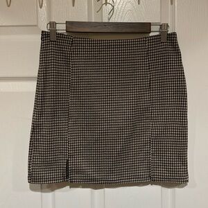 Houndstooth mini skirt